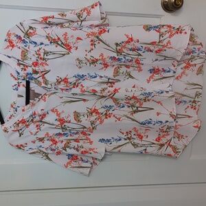 Chico's Sz 2 Floral Flutter Sleeve Button Up V Neck Blouse